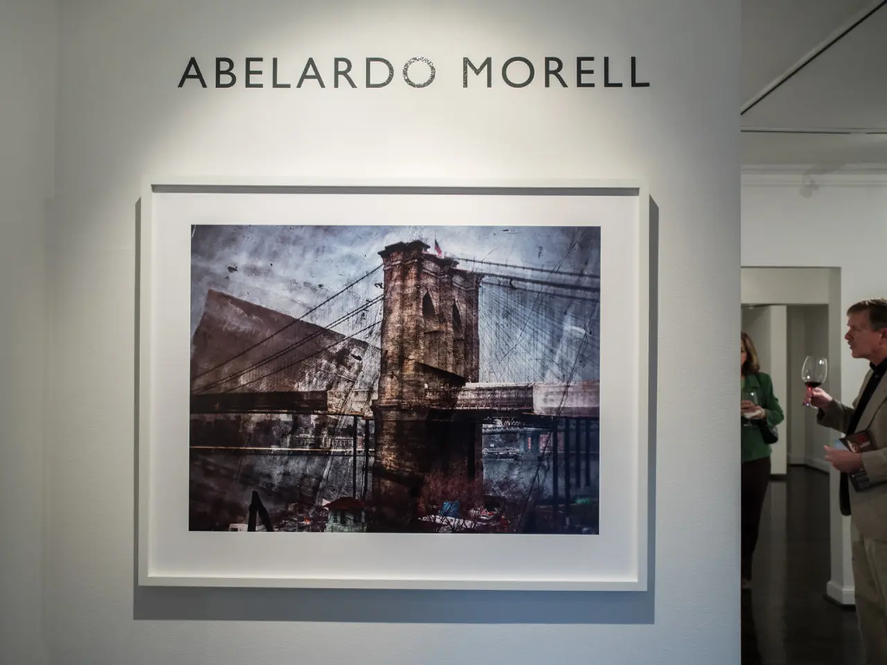 Last Connection between Algiers and Paris: Chems-Eddine Hafiz