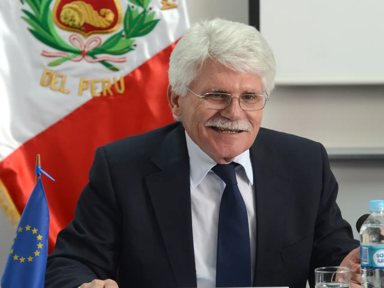 Right-wing presidential contender in Bolivia pledges drastic transformation