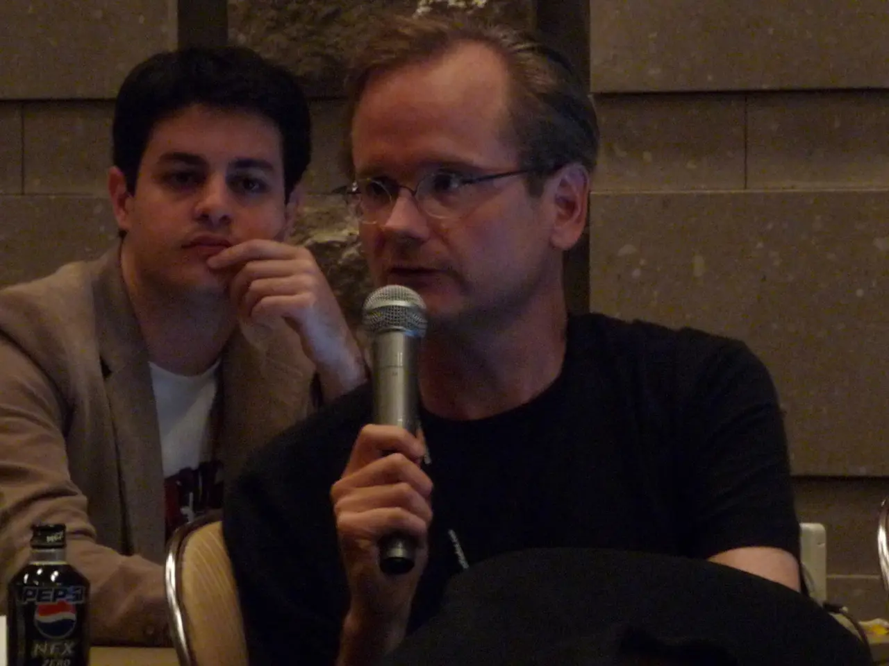 Democratic Party heads rally behind Hochul at county level