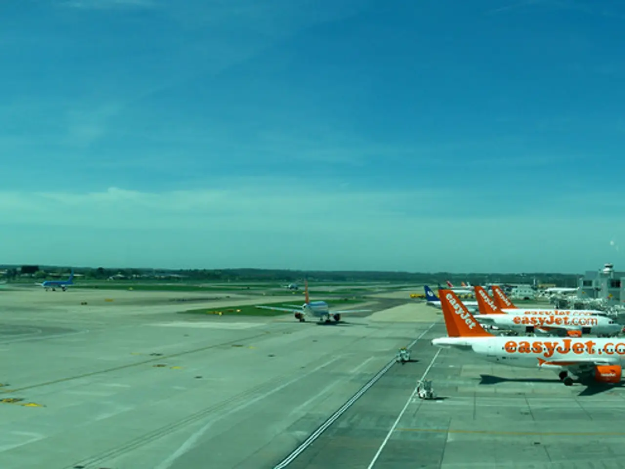 Negotiations resume between Canada Post and union leadership following a temporary halt