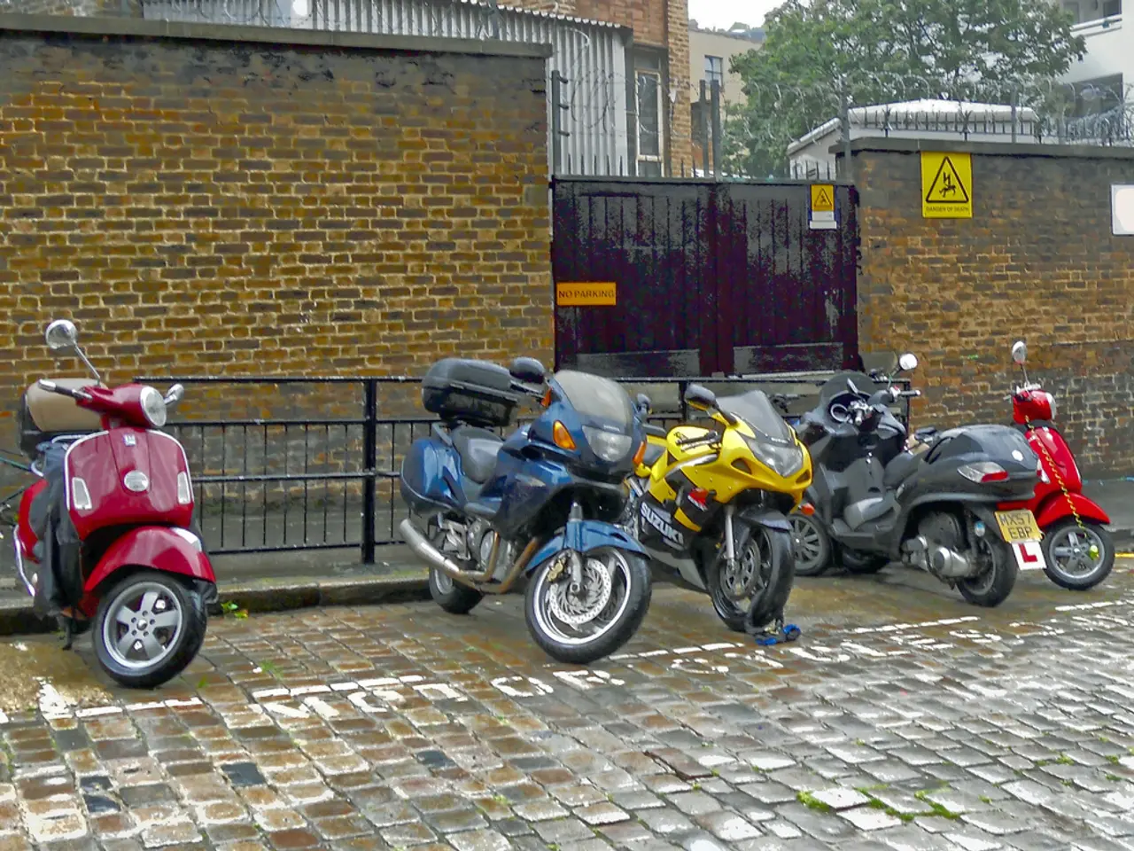 Luxury Real Estate Venture: Landmark Group to Inject ₹400 Crores into Exclusive Development Along...