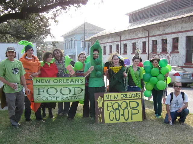 Dave Collapses Poker Game