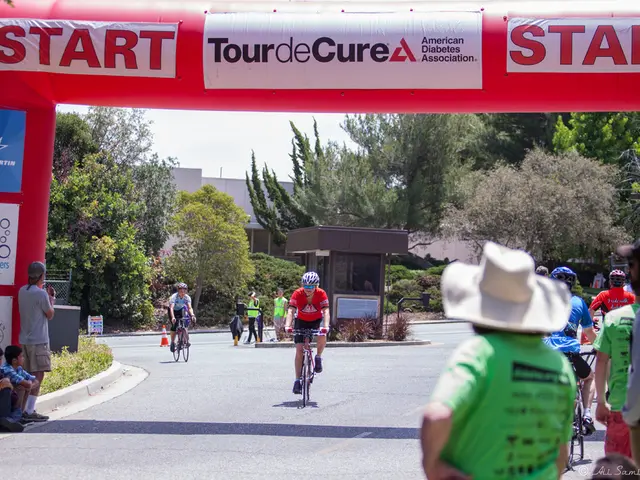 Three cyclists hurt during a road incident