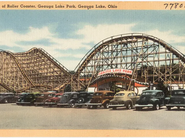 In this exploration, the vision of a carbon-neutral society under a socialist regime in a digitally...