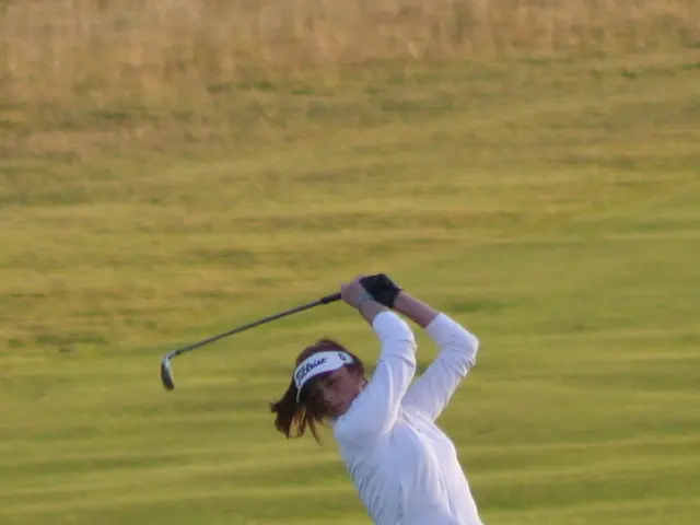 Distance Travelled by Typical Novice Female Golfer Using a 3-Wood Club