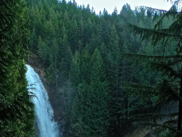 Flooding warnings advance towards the Plains and Atlantic Coast, while Wisconsin deals with...