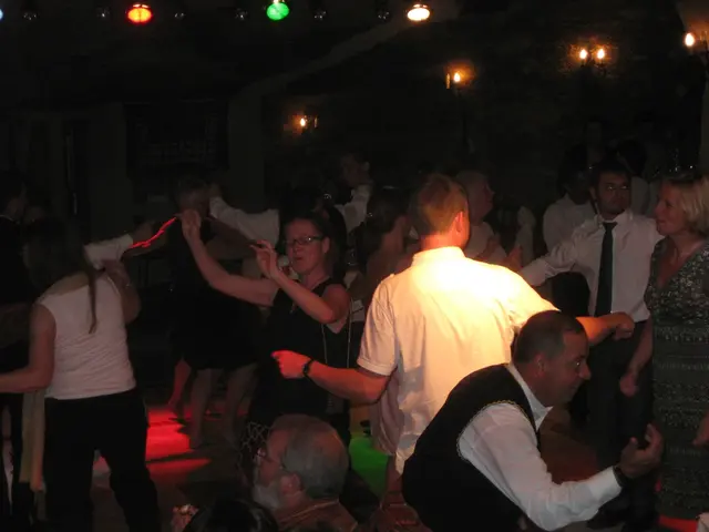 Lively atmosphere at Good Stuff's performance