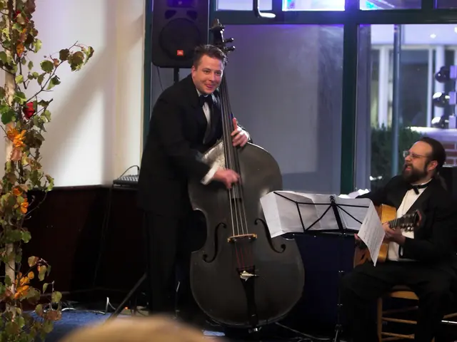 Residents Witness Student Performances at Chancellor's House