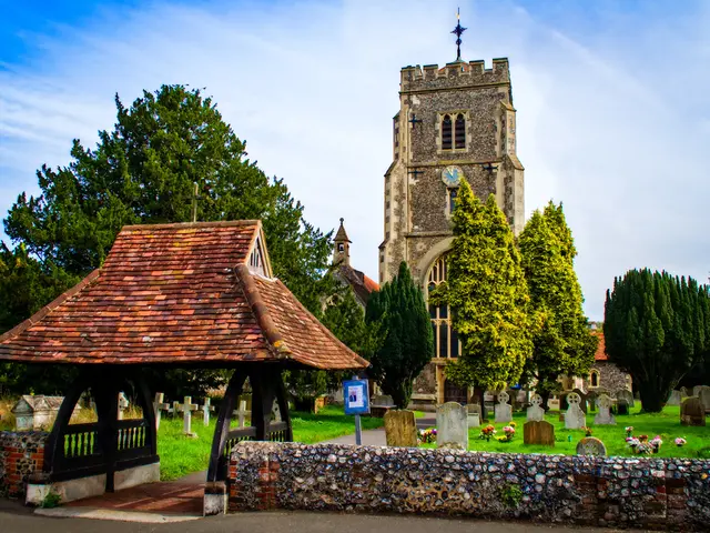 A sudden landslide has partially shut down a park in Chiang Mai, causing partial closure.