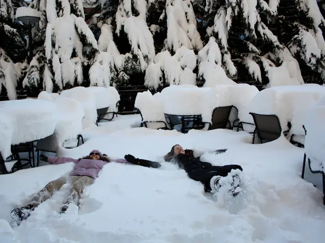 Unpredictable winter weather looms over New York City, according to the Farmer's Almanac.