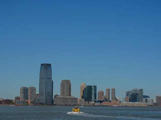 High winds prompt yellow warning in Istanbul and 10 additional Turkish metropolises