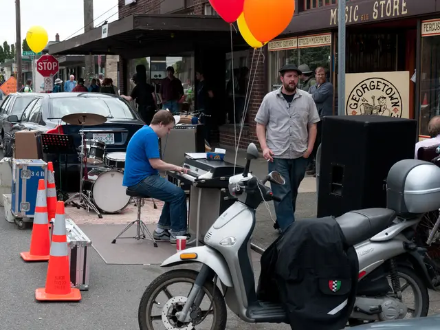 Billy Joel honor tribute and swing through the nostalgia of the Hamburg Music Summer