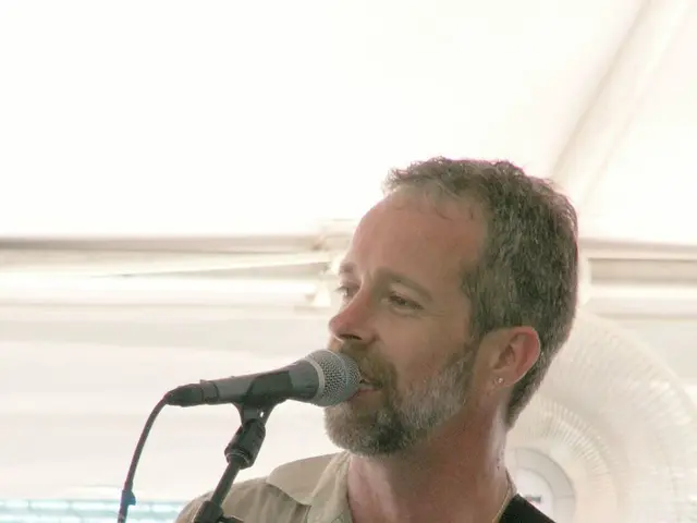 Ex-kicker's romantic connection with Marie Reim