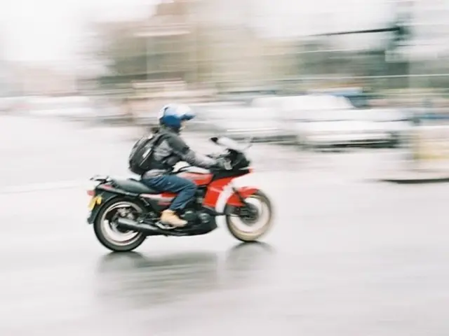 Brad Pitt openly stated his admiration for his role model, expressing his wish to emulate him,...