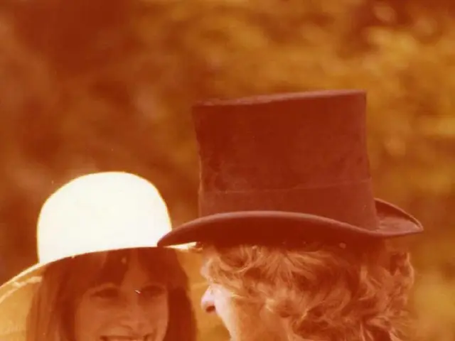 In the upcoming comedy film from Lena Dunham, actress Natalie Portman is set to don fashion similar...