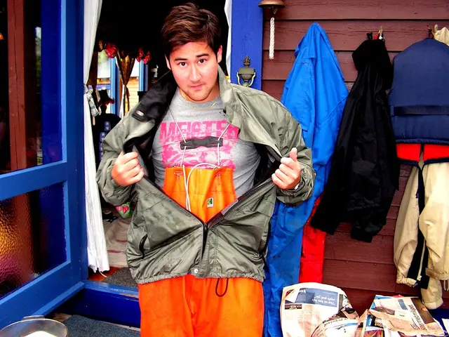 Justin Bieber's fresh brand logo leaves us feeling underwhelmed