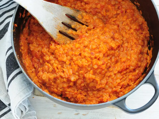 Player of Team Fortress 2 inadvertently charcoals themselves after detonating a valuable Golden...