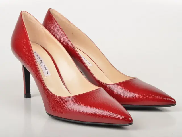 Designer-esque, white sneakers priced at $160, worn by Bella Hadid, set for imminent sellout by...