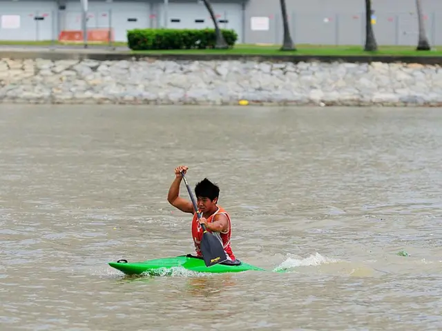 Body discovered of missing stand-up paddler in ocean
