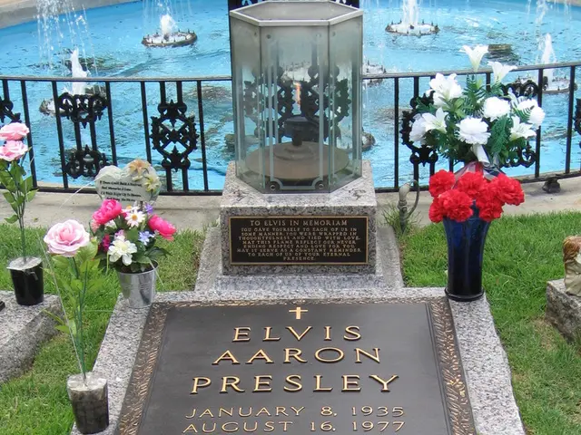 Brandon Blackstock's daughter, Savannah, shares an emotional remembrance of her deceased father in...