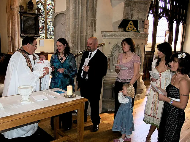 Ross Barton urges pregnant Charity Dingle to undergo a DNA test in Emmerdale!