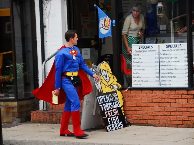 Actor Dean Cain praises President Trump as 'wonderful' and discloses the Hollywood big-shot he...