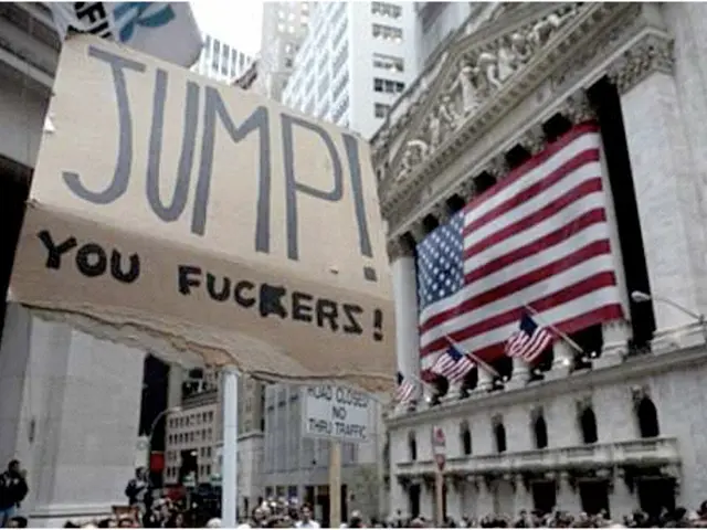 Trump's Journey to Britain: Welcomes by the Royals and Demonstrations of Protest