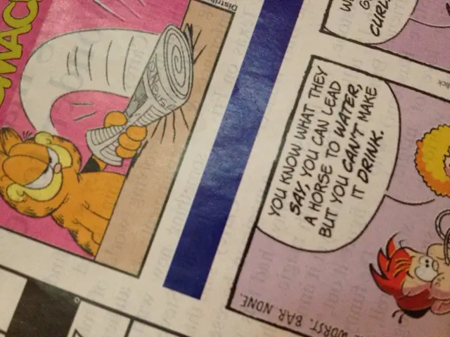 "Exploration of the Adult-Friendly Tale's Transformation into a Cultural Meme: 'Alice in...