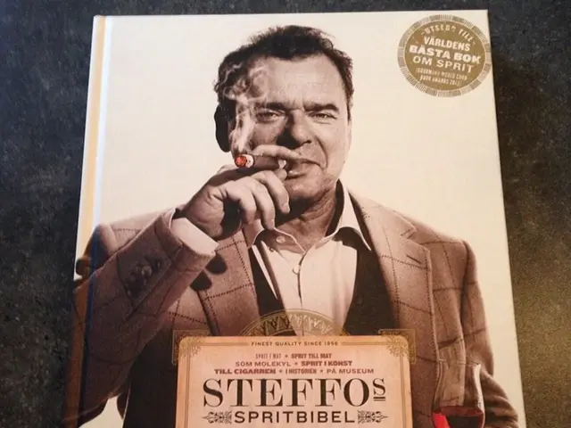 Pelevin'slatest novel, titled A Sinistra, is now available for purchase.