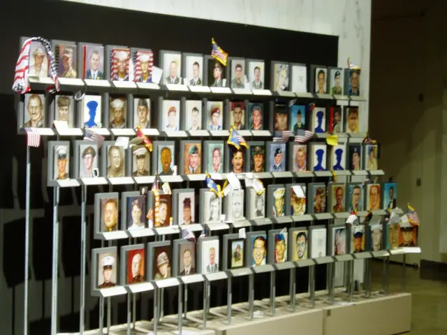 Israel Sanctions Debate: Sánchez Advocates, Merz Hesitates