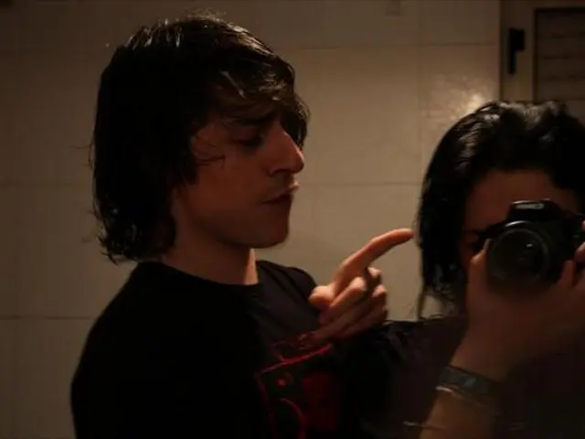 Alleged Video Misrepresentation: Sri Lankan Video Portrayed as Hindu Man Harshvardhan Rescuing Girl...