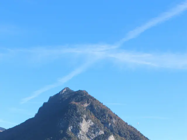 Forecast predicting heavy hail in Sochi and Sirius