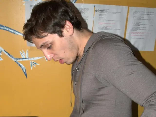 Trump forsakes Biden's strategies towards Russia