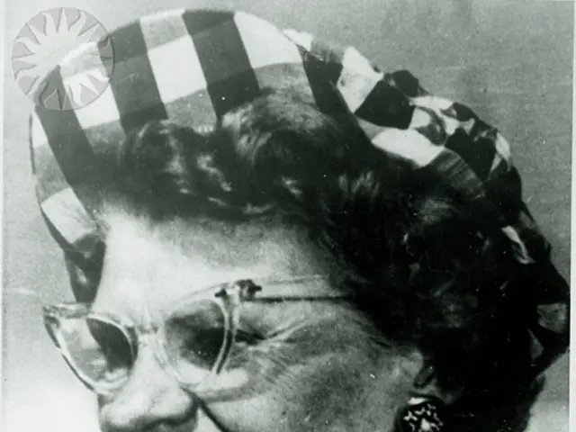 Humorous Images Capturing Highlights of Trump's Second Official Visit