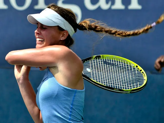 Actress Robin Wright, at 59 years old, expressed her former wariness towards men in her twenties.