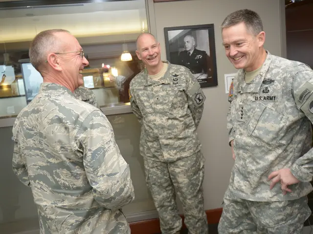 East German professionals take leading roles: Announcement of a modest achievement by the East...