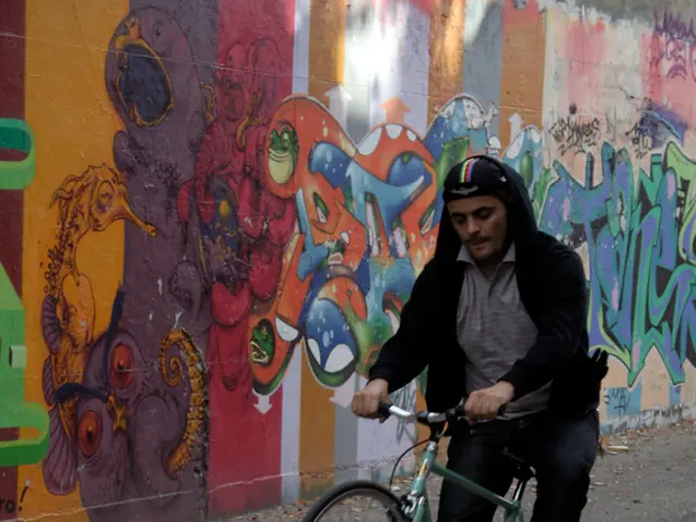 Leonardo DiCaprio delivers an exceptional performance, under the direction of Paul Thomas Anderson,...