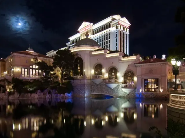 Review of The Wanderer by Fritz Leiber, Winner of the Hugo Award in 1965