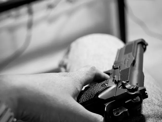 Authorities persist in keeping tabs on the AfD (Alternative for Germany party)