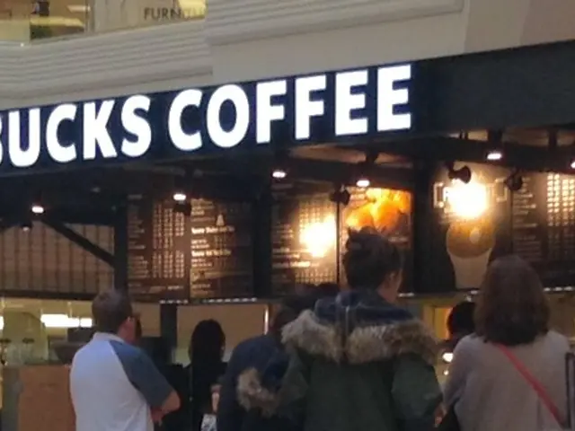 Friends' fictional coffeehouse Central Perk to establish a permanent presence in Times Square