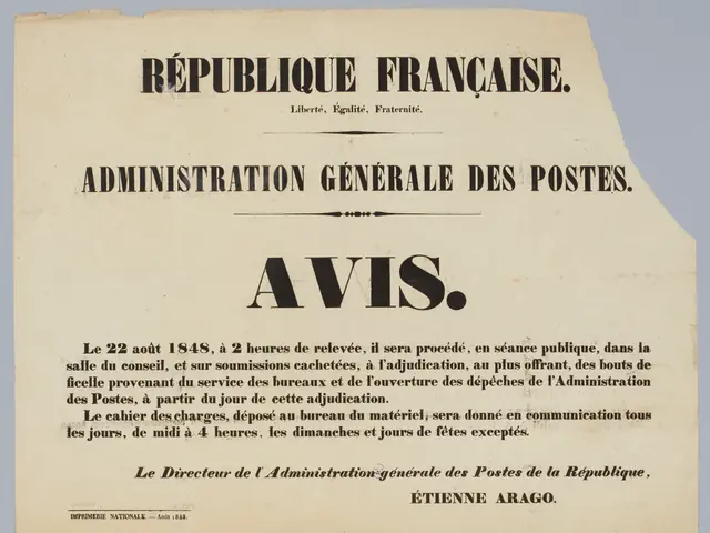 The image shows a paper with the text "Administration Generale des Postes Avis" written on it,...