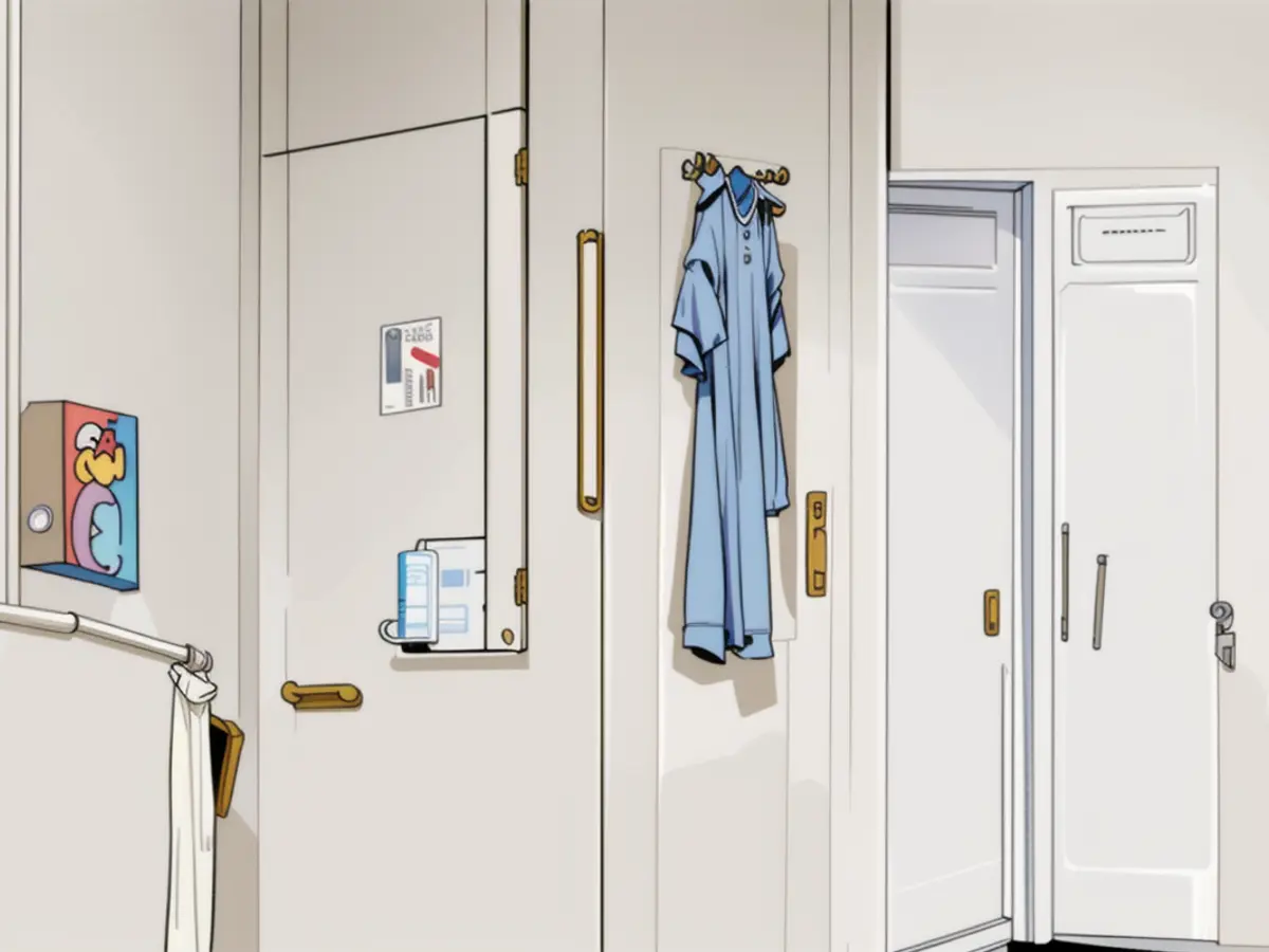 Triple-Door Storage Unit for Prescription Medications A three compartment storage unit for storing medications.