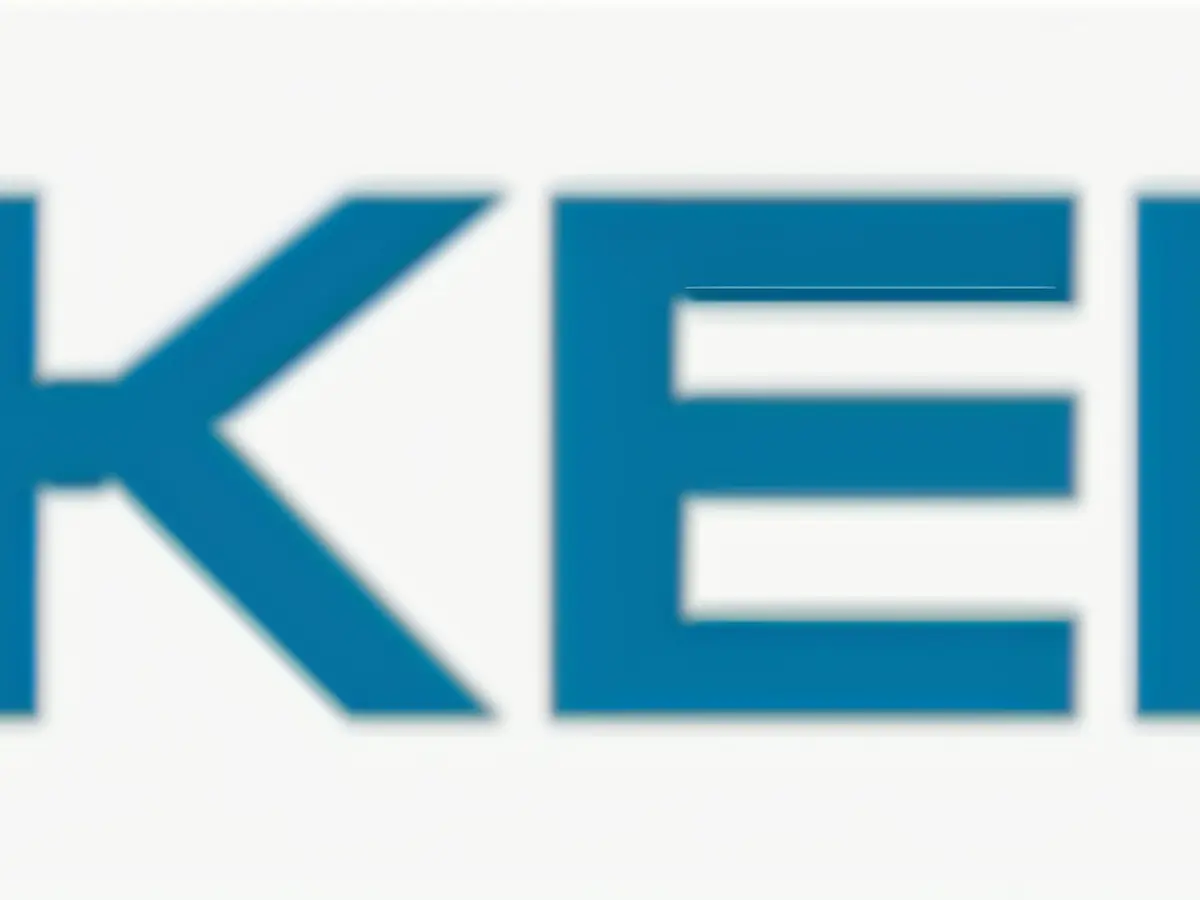 Palomino increased his bet to 200,000 from the Button. Gerdziun opted for a raise of 500,000 from the Small Blind, showing no signs of doubt...