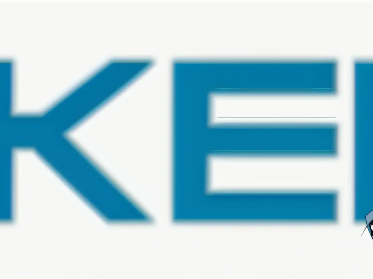 Flop fails for, prompting Vitalie Grecul to raise to 6,600 from middle position. Stefan Stroffek calls from the cutoff. The turn reveals...