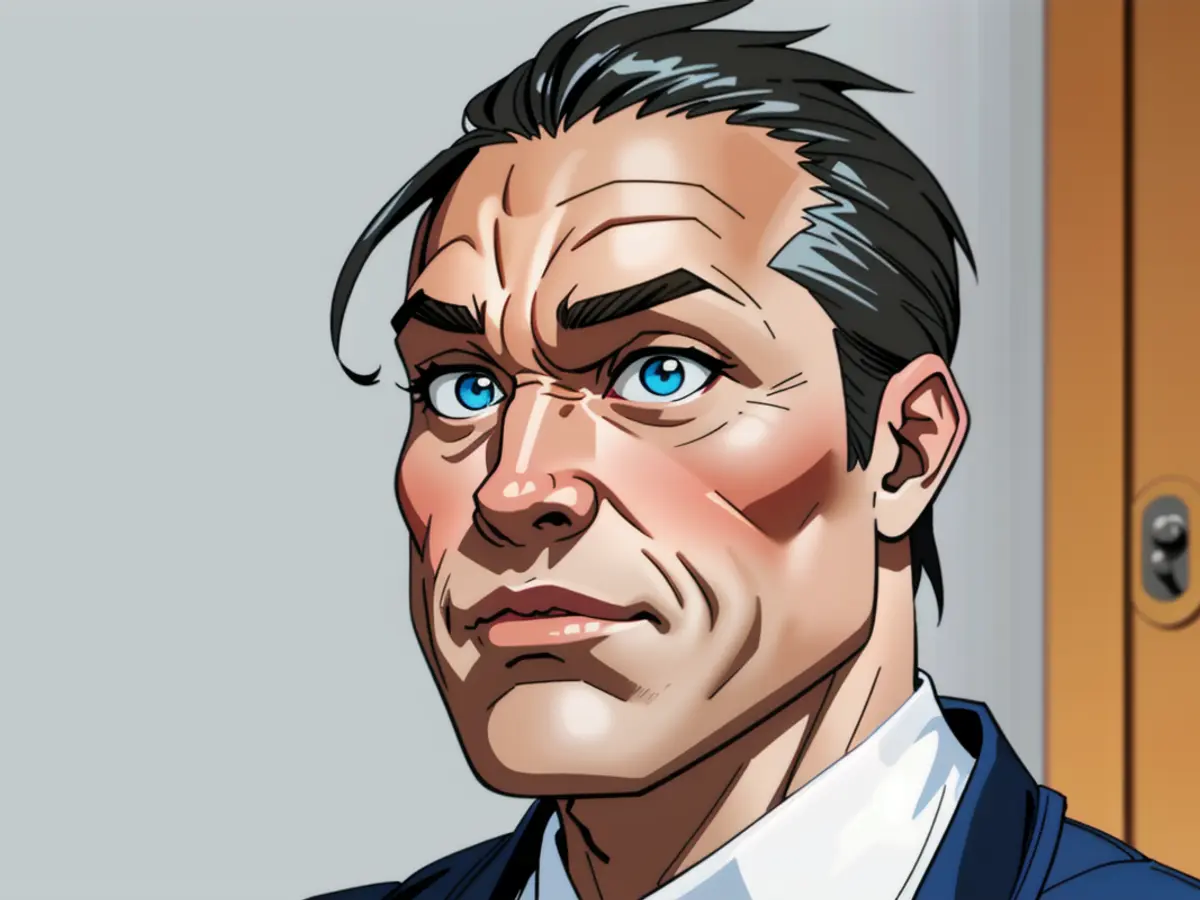 Preparingfor Affliction: Arrest Warrant Issued for Notorious Crime Boss Charlie 'Crazy Dog' Cane Annual funding of over 33,000 euros for the HC team, yet party leader Strache's personal debt amounts to roughly half a million euros, exceeding fund allocation for repayment.