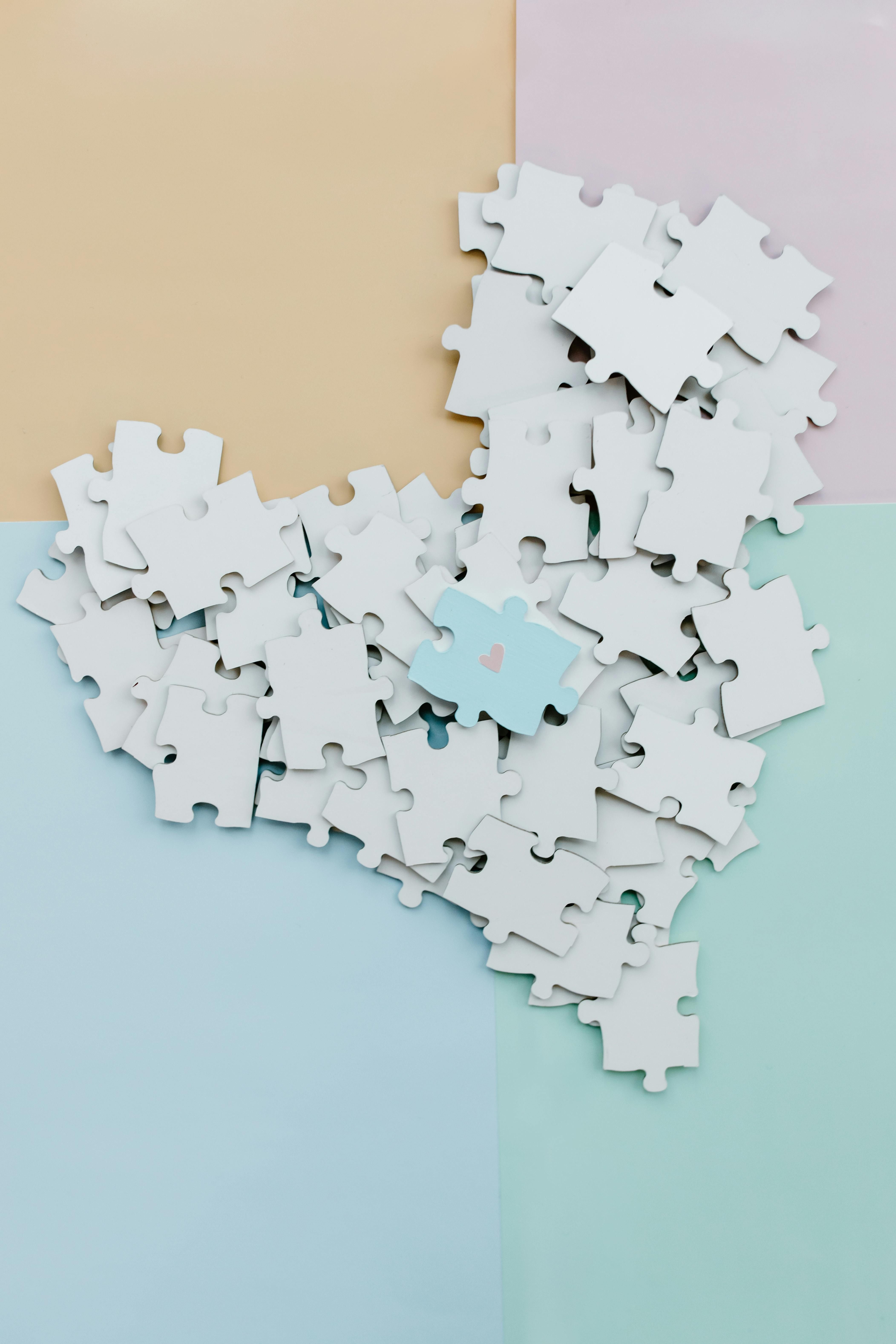 Coordinating components: excerpt from Manipulating Elements: A Composite Design