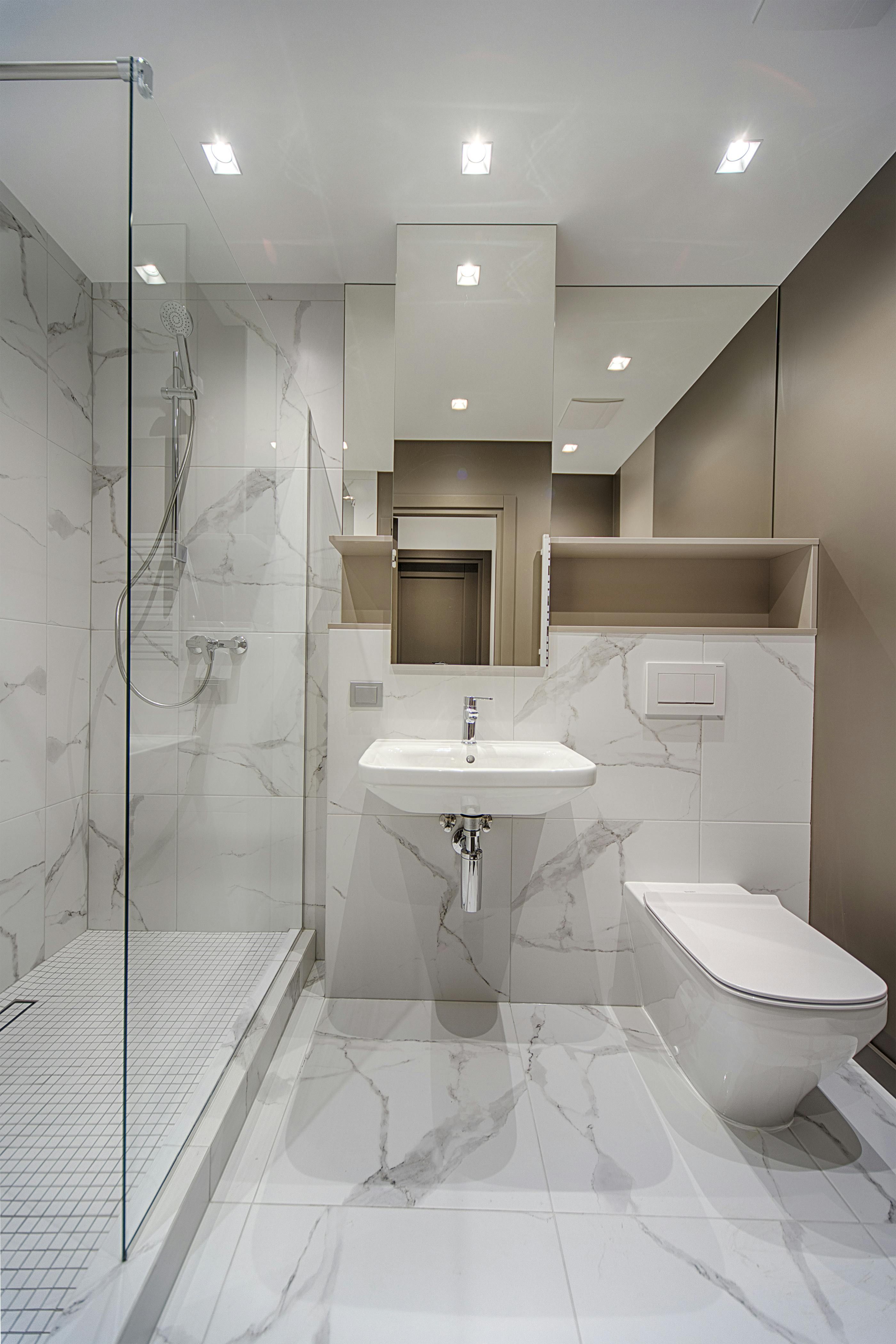 Shiny, immaculate, and pristine: Sink undergoes thorough cleaning transformation Spotless andradly transformed sink, gleaming with a pristine white brilliance