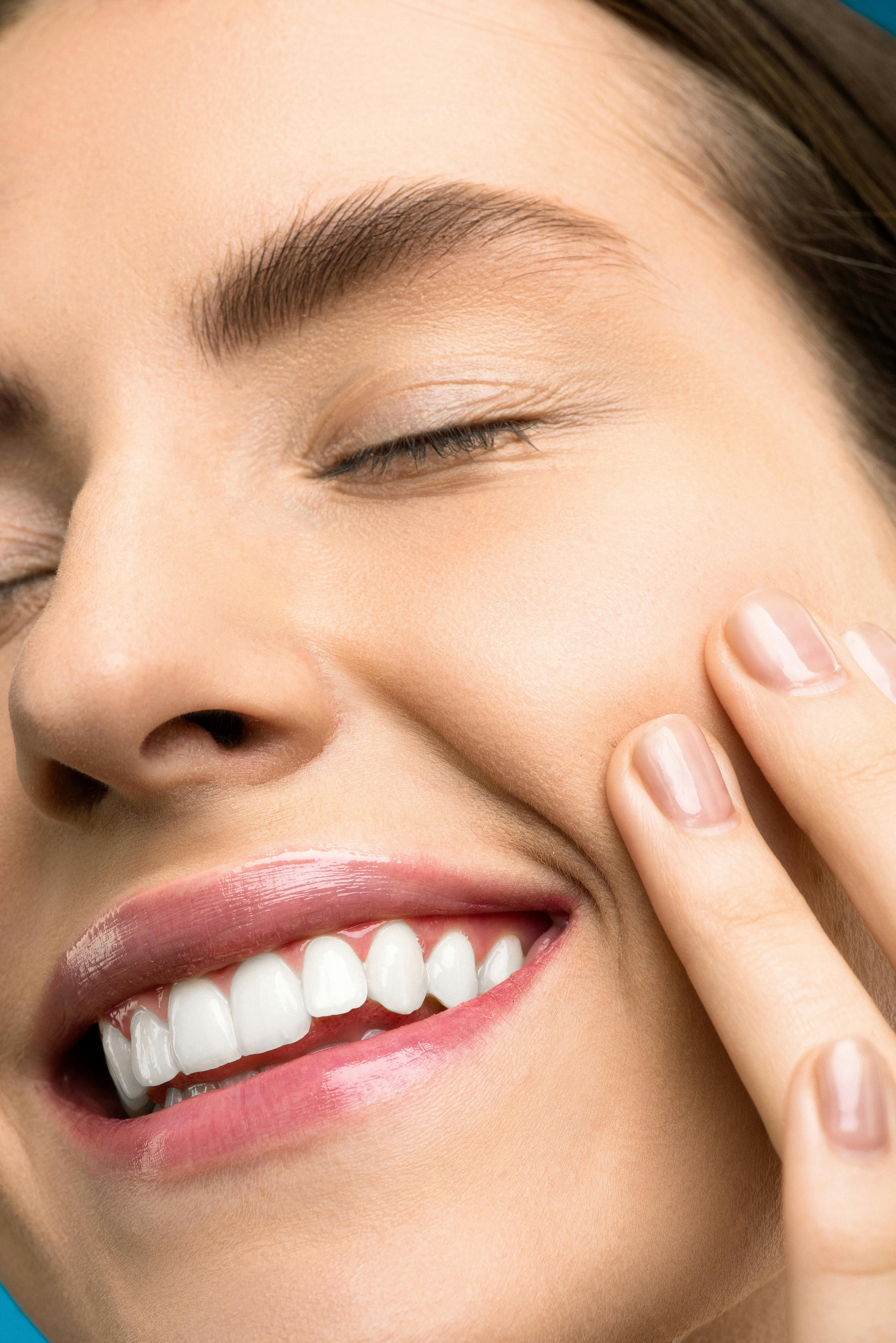 Transparent clear lipstick application Translucent, sheered-out lipstick for a natural lip appearance