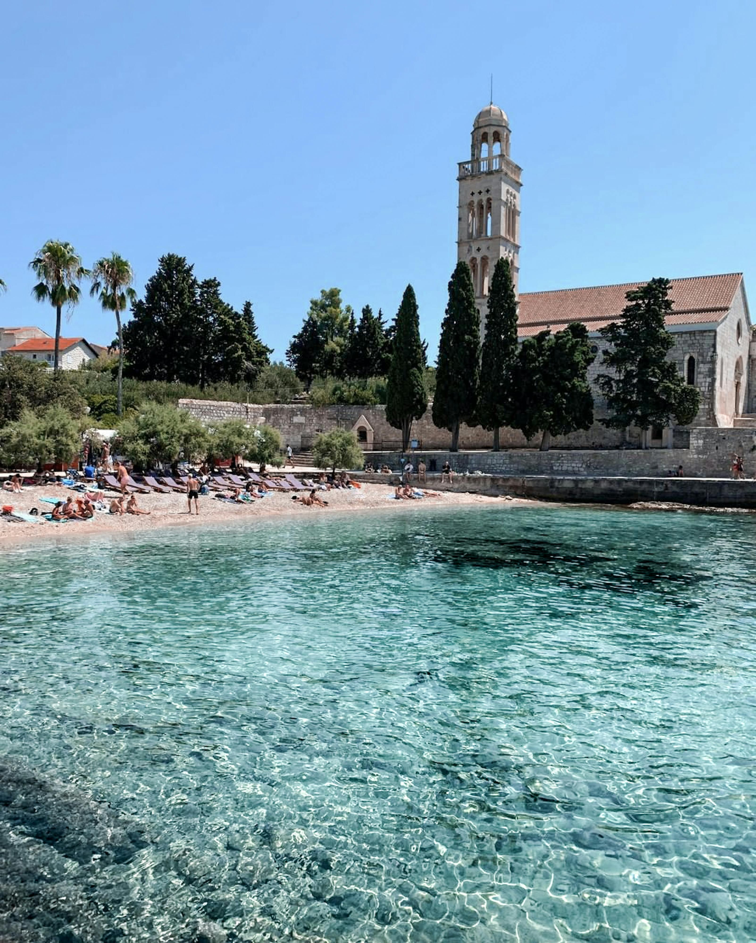 Unedited photo depiction: Extreme Right Rally Draws Thousands in Capital City Wife of Alexandr Tsekalo packs up her possessions and publicly declares an impending relocation.