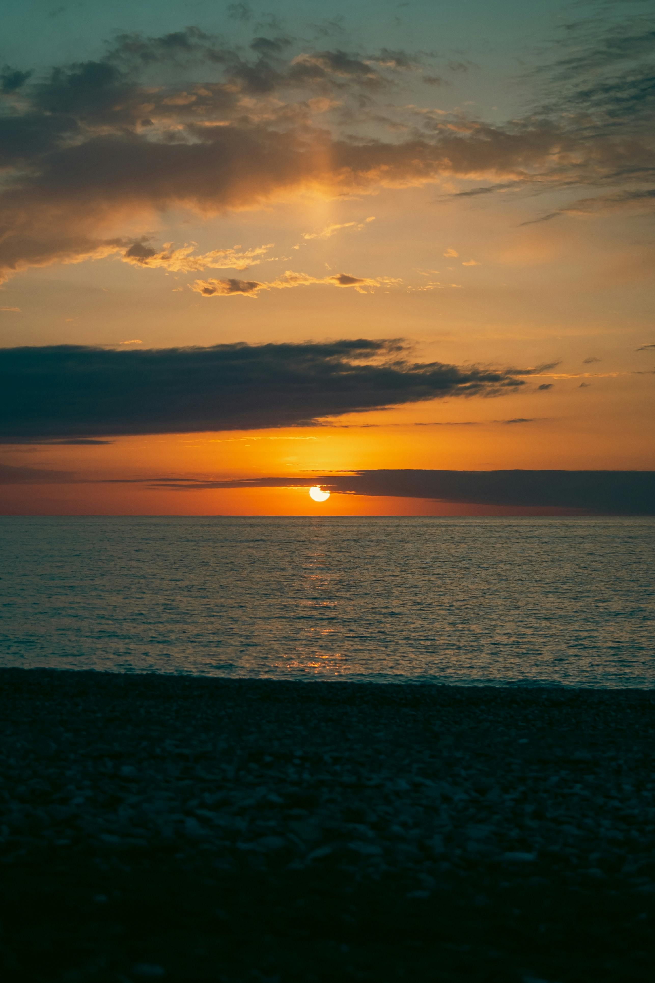 Parliamentary investigate panel to grill Minister-President Boris Rhein on the termination of a...